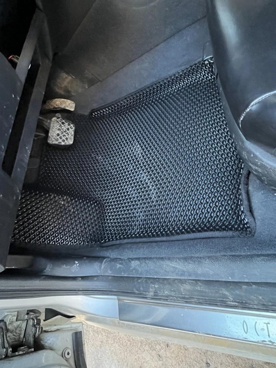коврики эва для skoda-octavia-tour-a4-2000-2011_07-03-24_02-37-25_760.webp