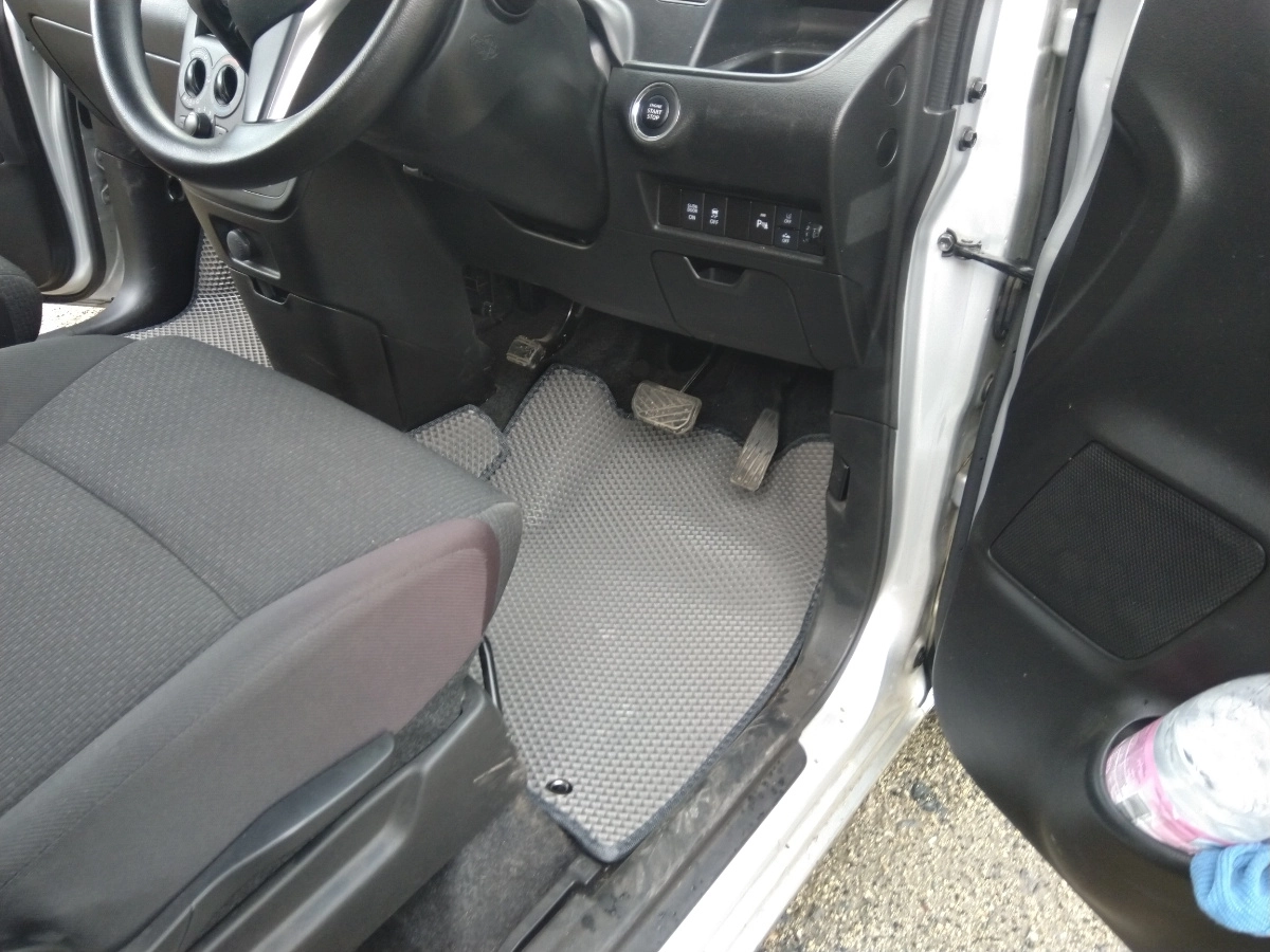 коврики эва для suzuki-solio-iii-pravyy-rul-2018-2020_18-06-24_04-30-13_264.webp