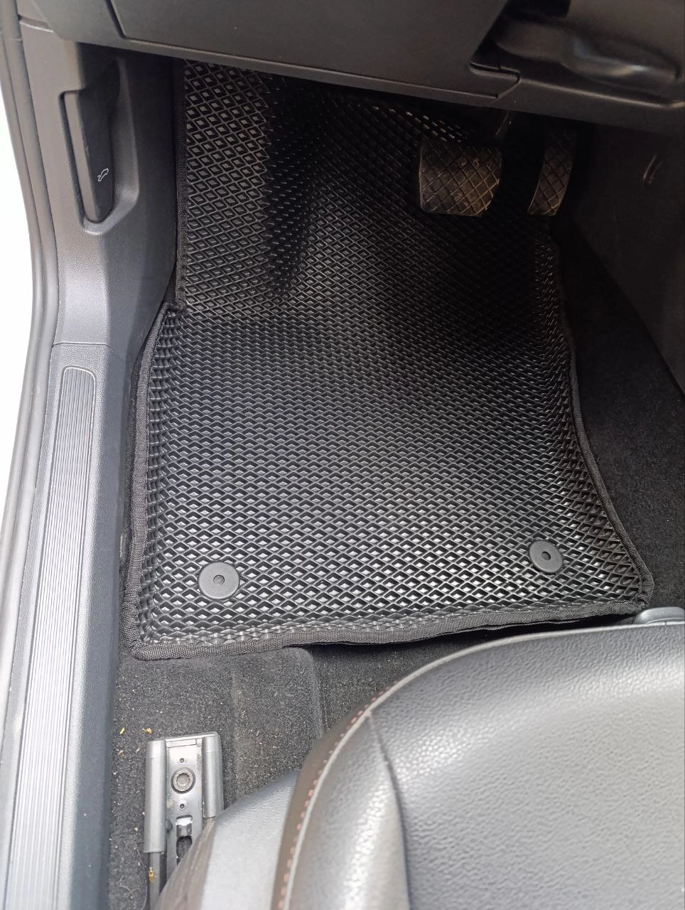 коврики эва для volkswagen-bora-iv-2018-2023-kitay_11-05-24_04-58-10_579.webp