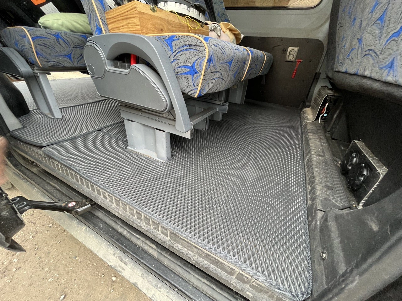 коврики эва для ford-transit-v-2013-n-v_16-05-24_11-29-34_901.webp
